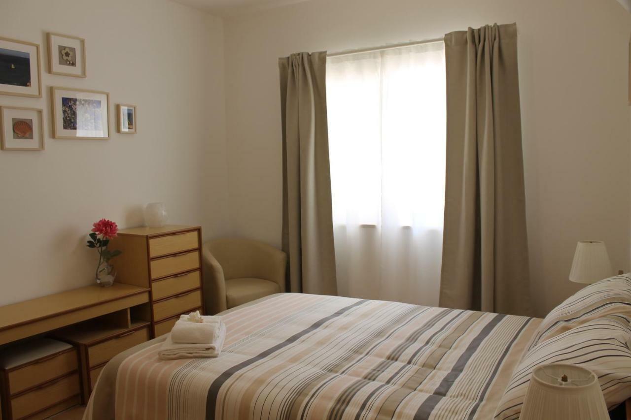 Casinha Dos Avos Villa Lagos Bagian luar foto